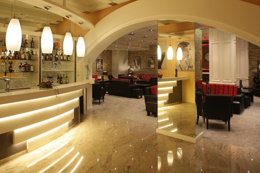 Hotel La Strada 卡塞尔 外观 照片