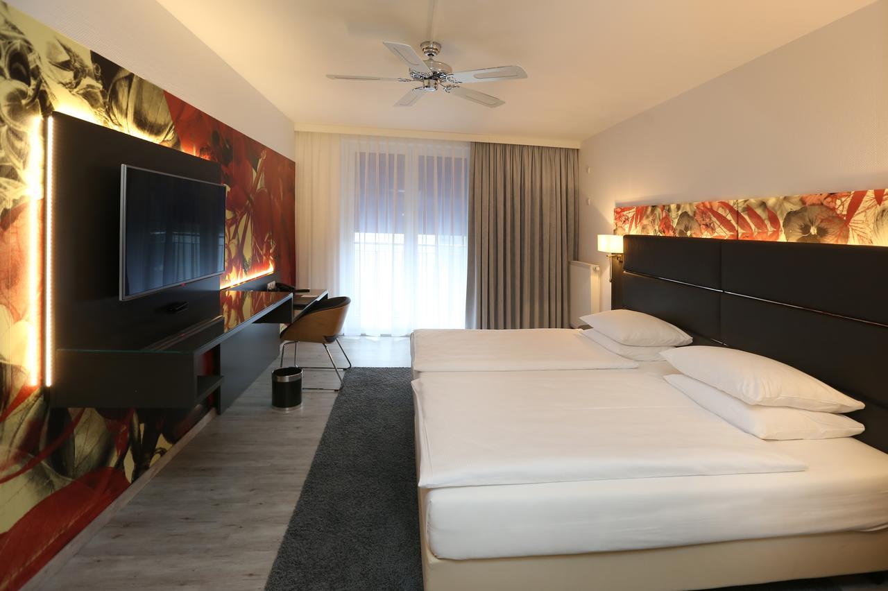 Hotel La Strada 卡塞尔 外观 照片